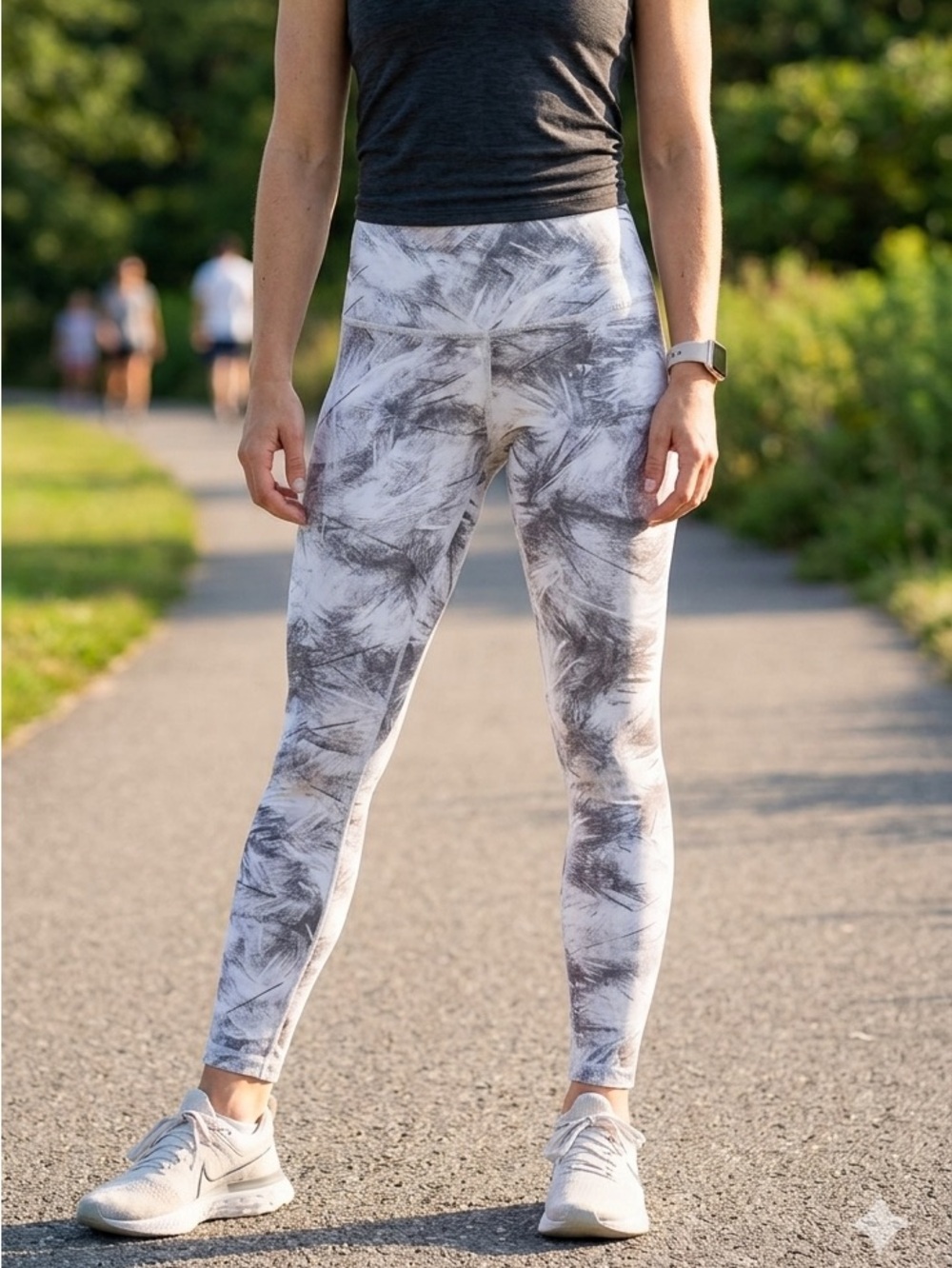 Lululemon Sz 4 Speed Up Tight *28" Legging In Marble Grey
